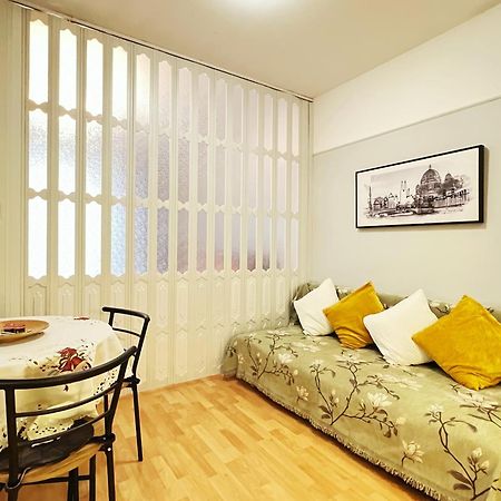 Acacia Aparhotel-Near New York Cafe 부다페스트 외부 사진