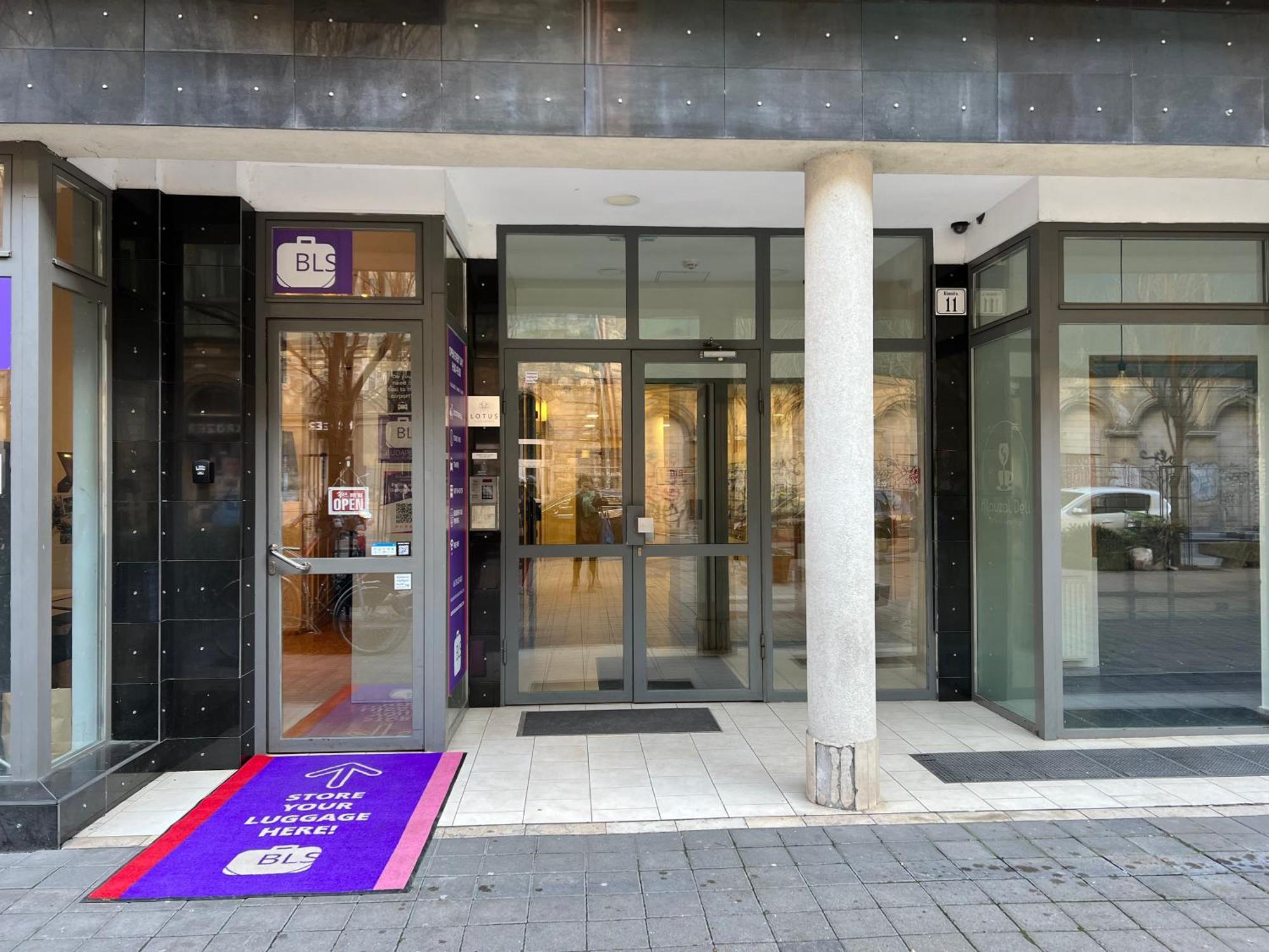 Acacia Aparhotel-Near New York Cafe 부다페스트 외부 사진