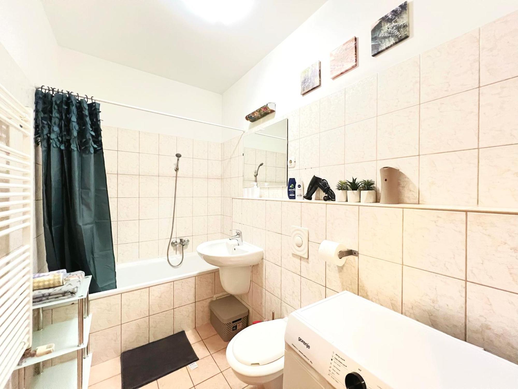 Acacia Aparhotel-Near New York Cafe 부다페스트 외부 사진
