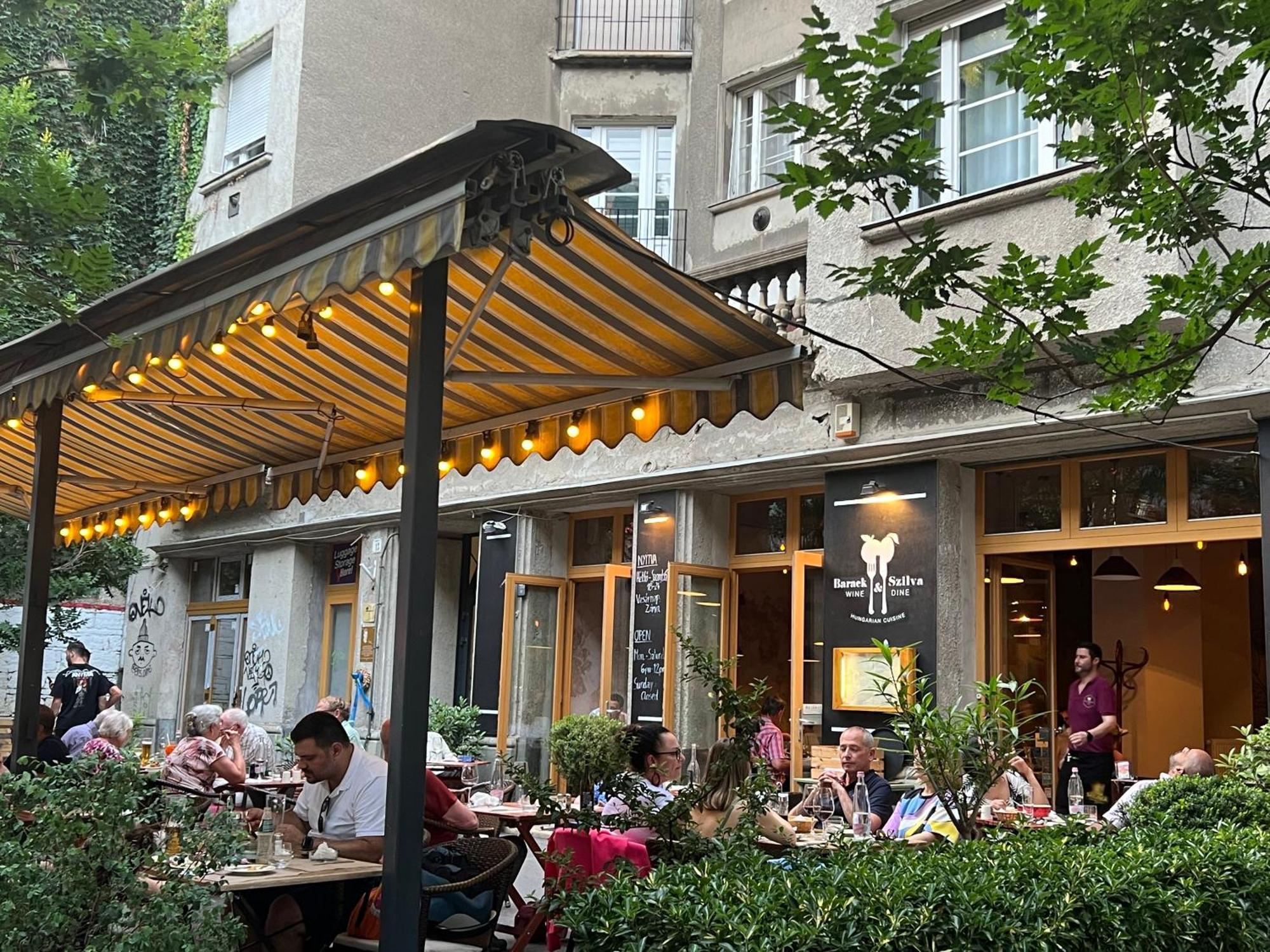 Acacia Aparhotel-Near New York Cafe 부다페스트 외부 사진